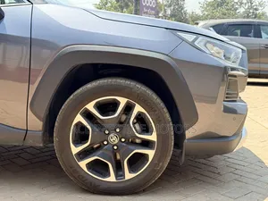 Toyota RAV4 2020 Gray