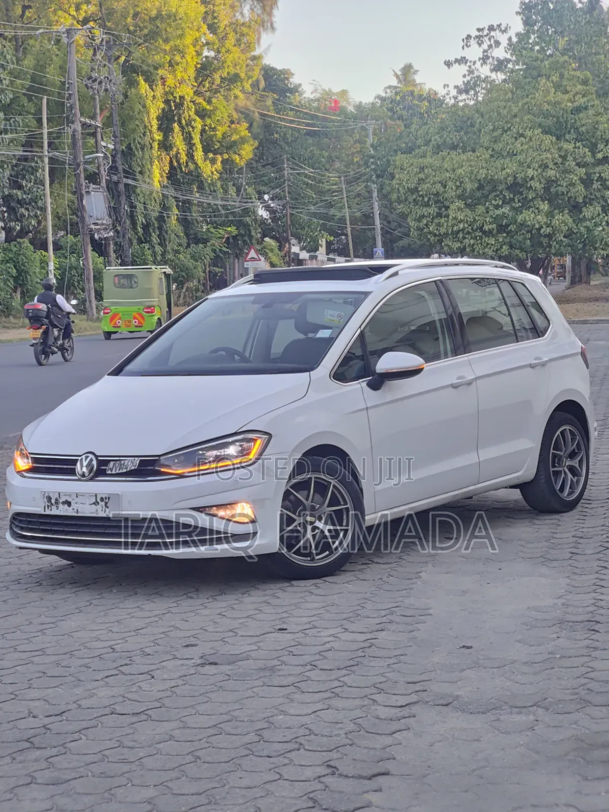 Volkswagen Golf 2019 White