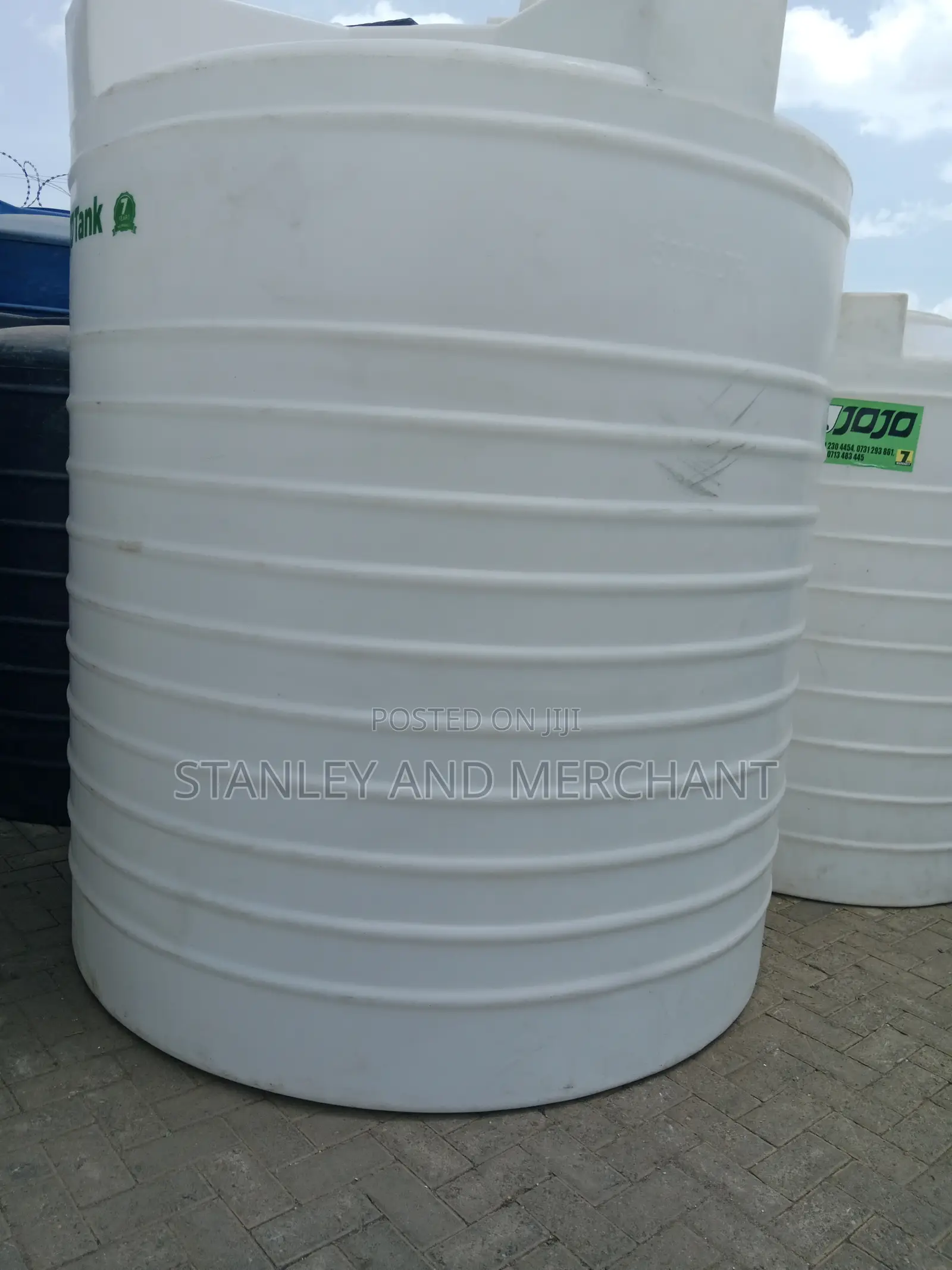 4000 Litres Water CLEAR/WHITE Tanks^