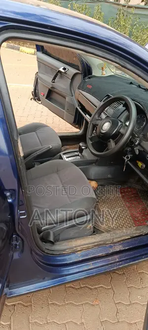Volkswagen Polo 2014 Blue