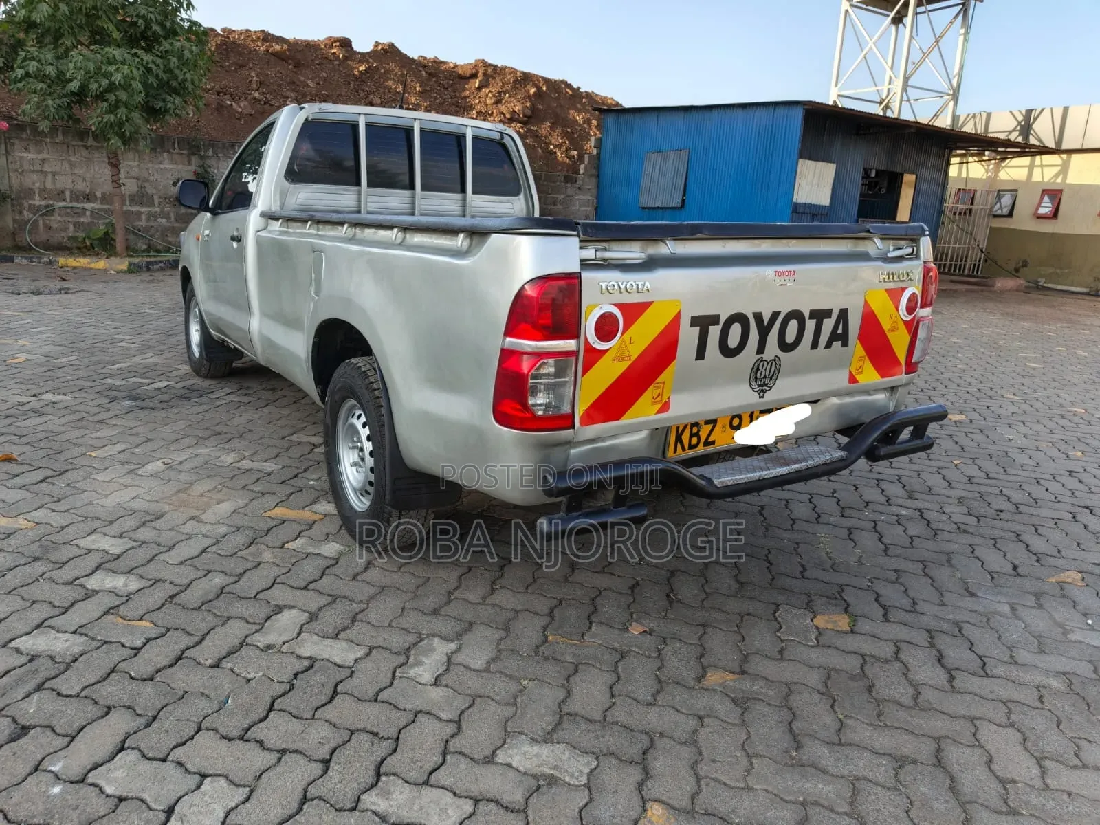 Toyota Hilux 2015 Silver