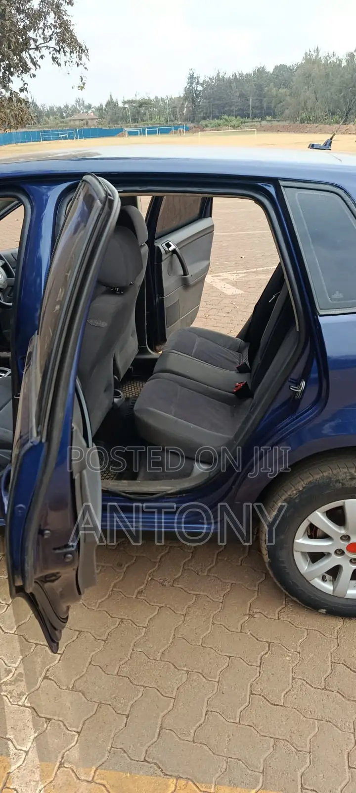 Volkswagen Polo 2014 Blue