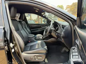 Toyota Harrier 2018 Black