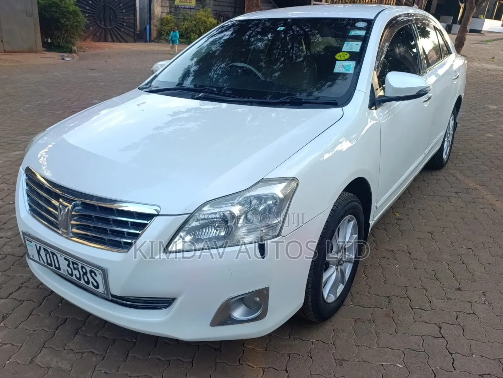 Toyota Premio 2014 White