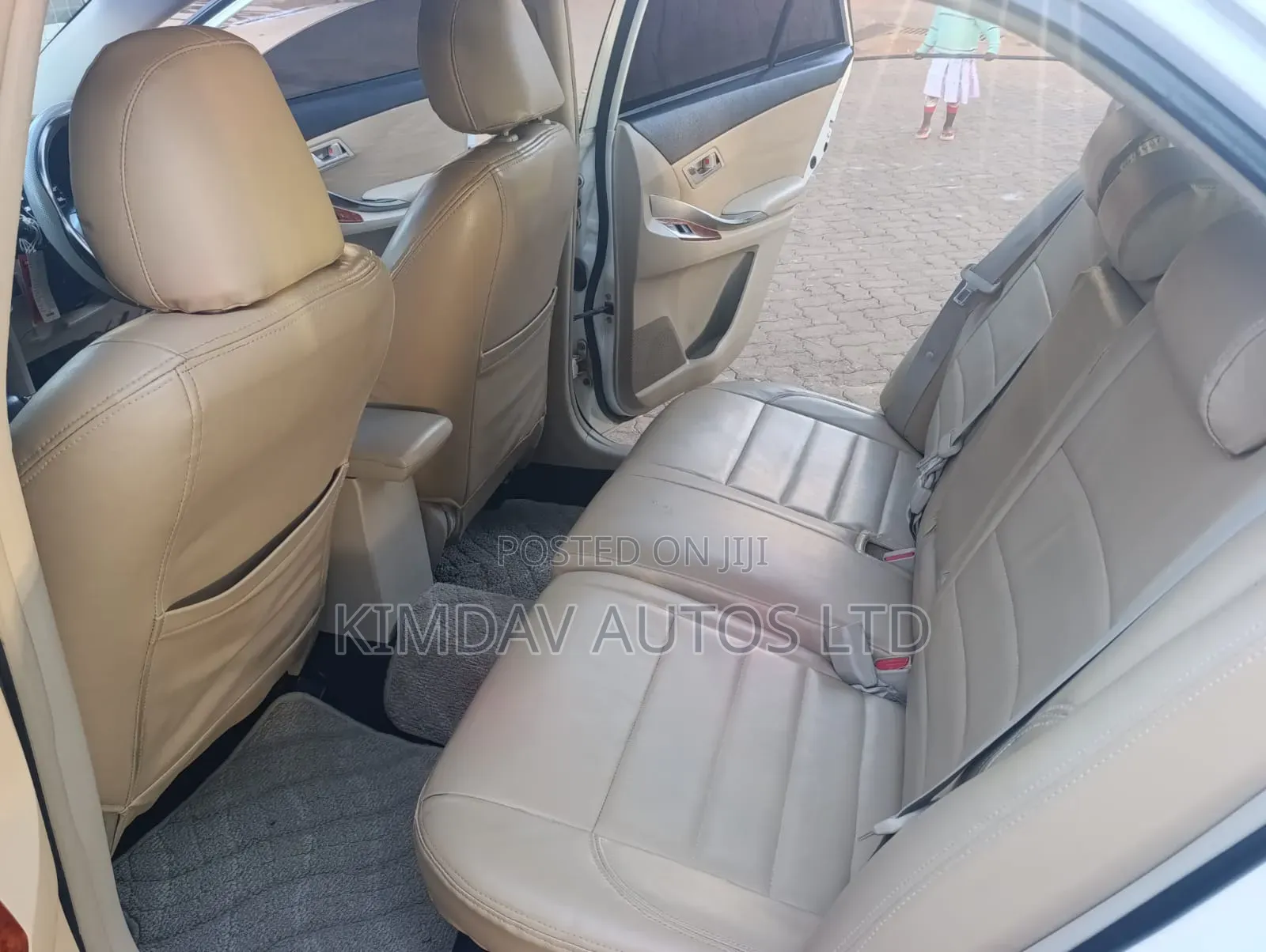 Toyota Premio 2014 White