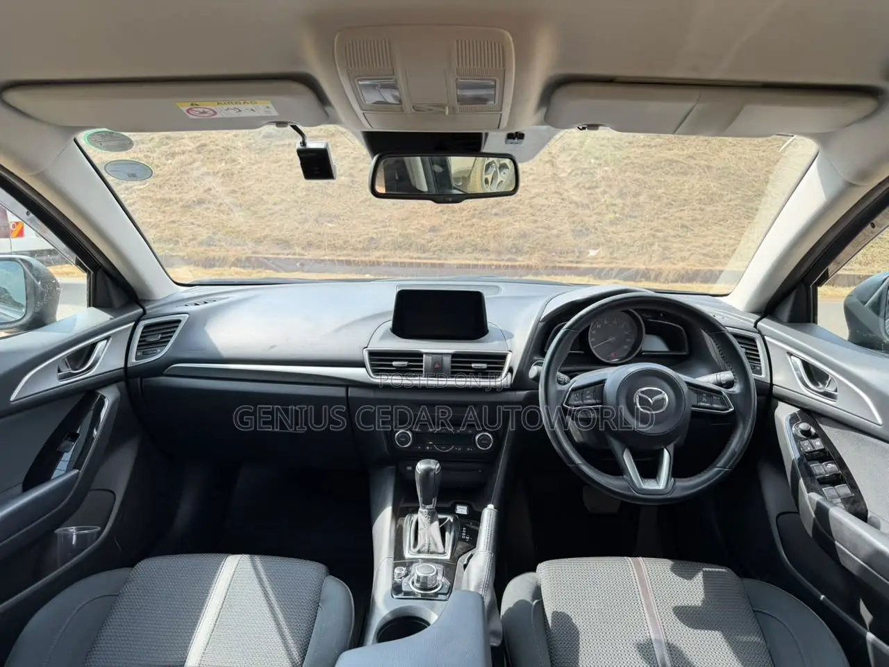 Mazda Axela 2019