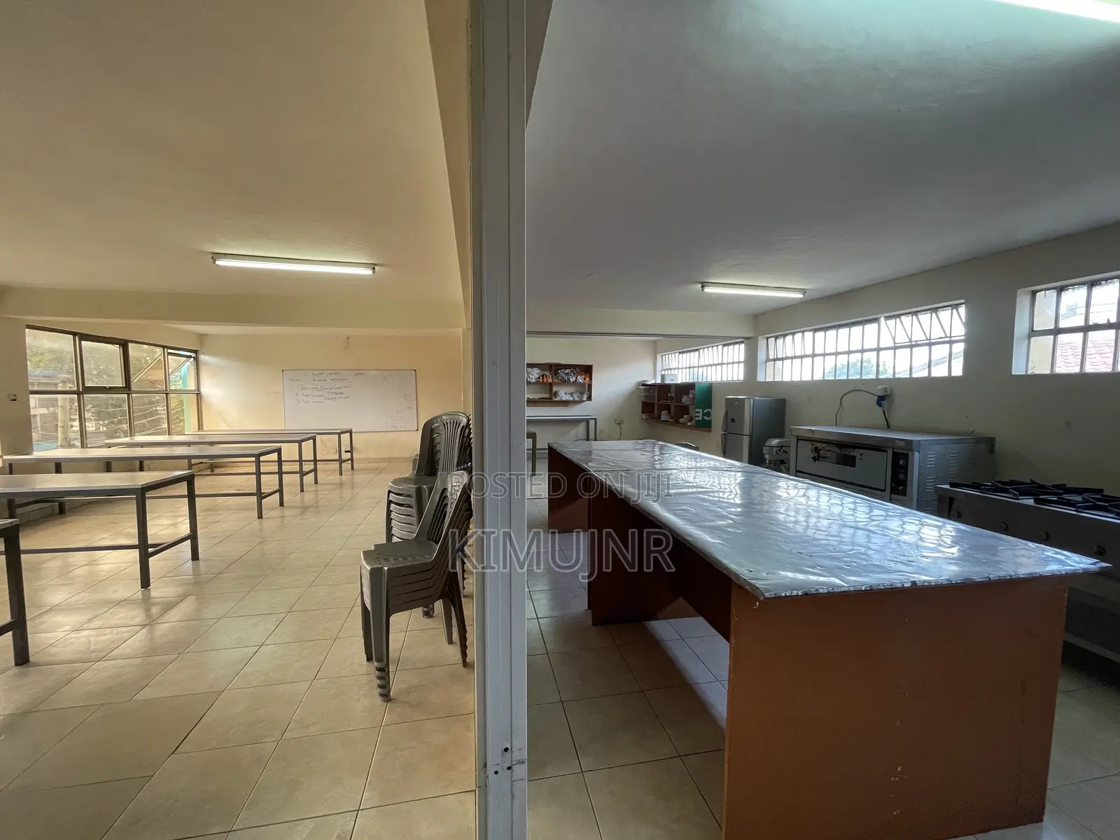 Prime Commercial Building to Let – Oginga Odinga Street