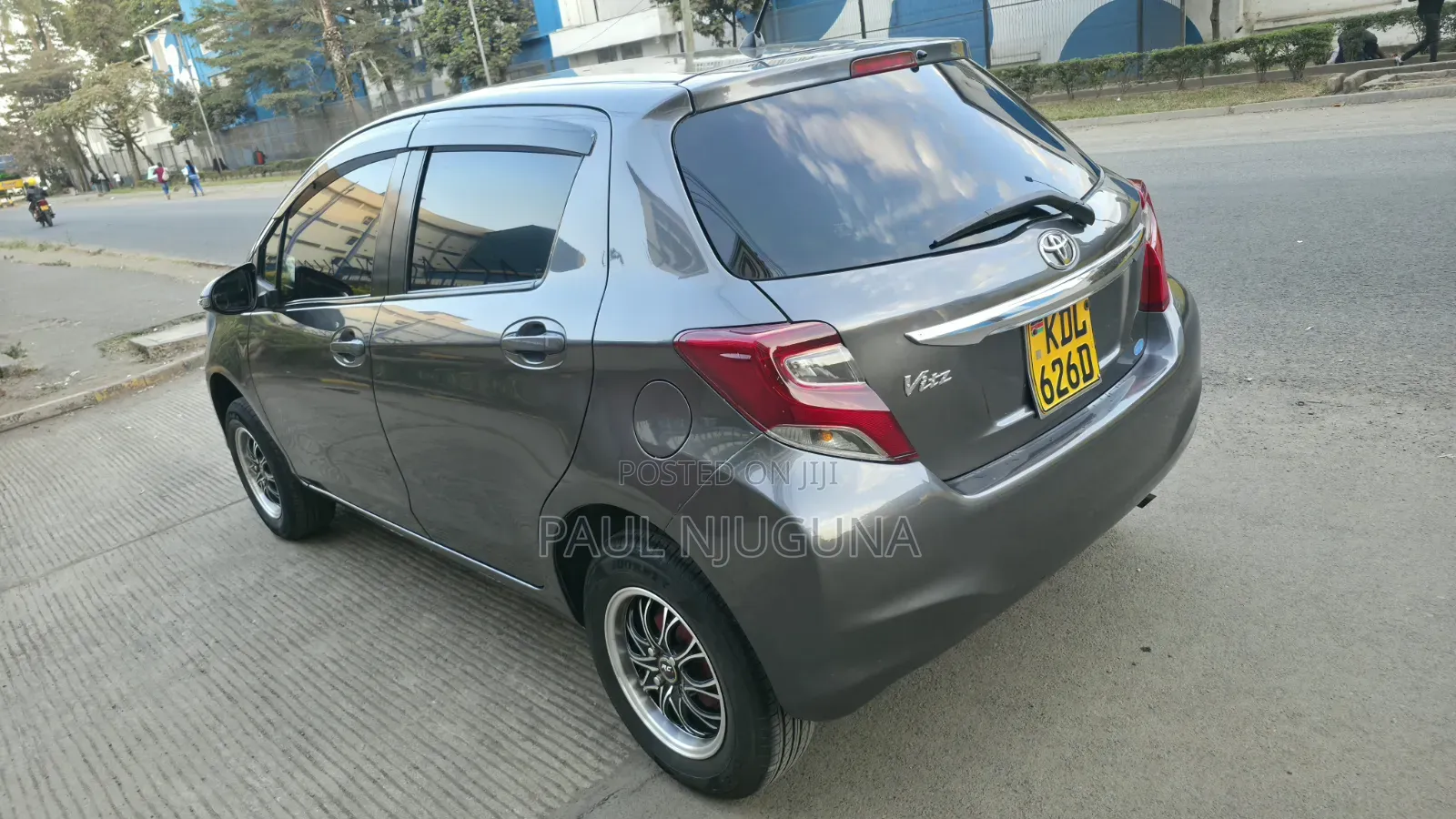 Toyota Vitz 2015 Gray