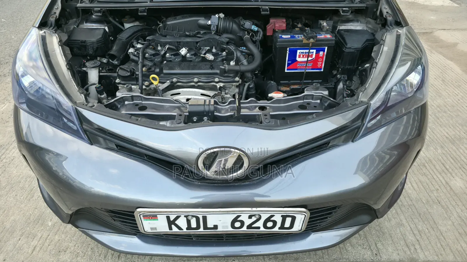 Toyota Vitz 2015 Gray
