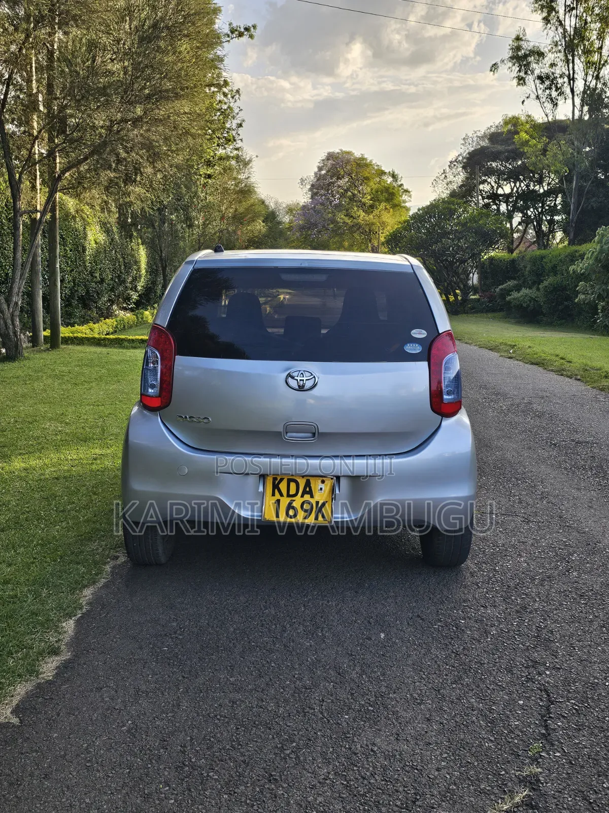 Toyota Passo 1.3 FWD 2013 Silver