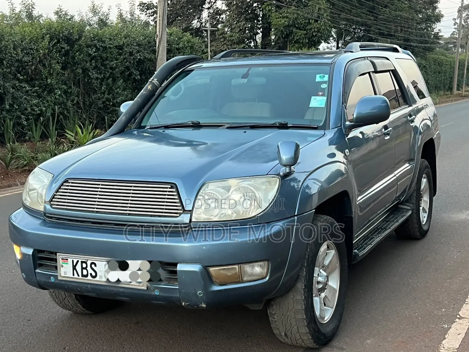 Toyota Hilux Surf 2003 Gray