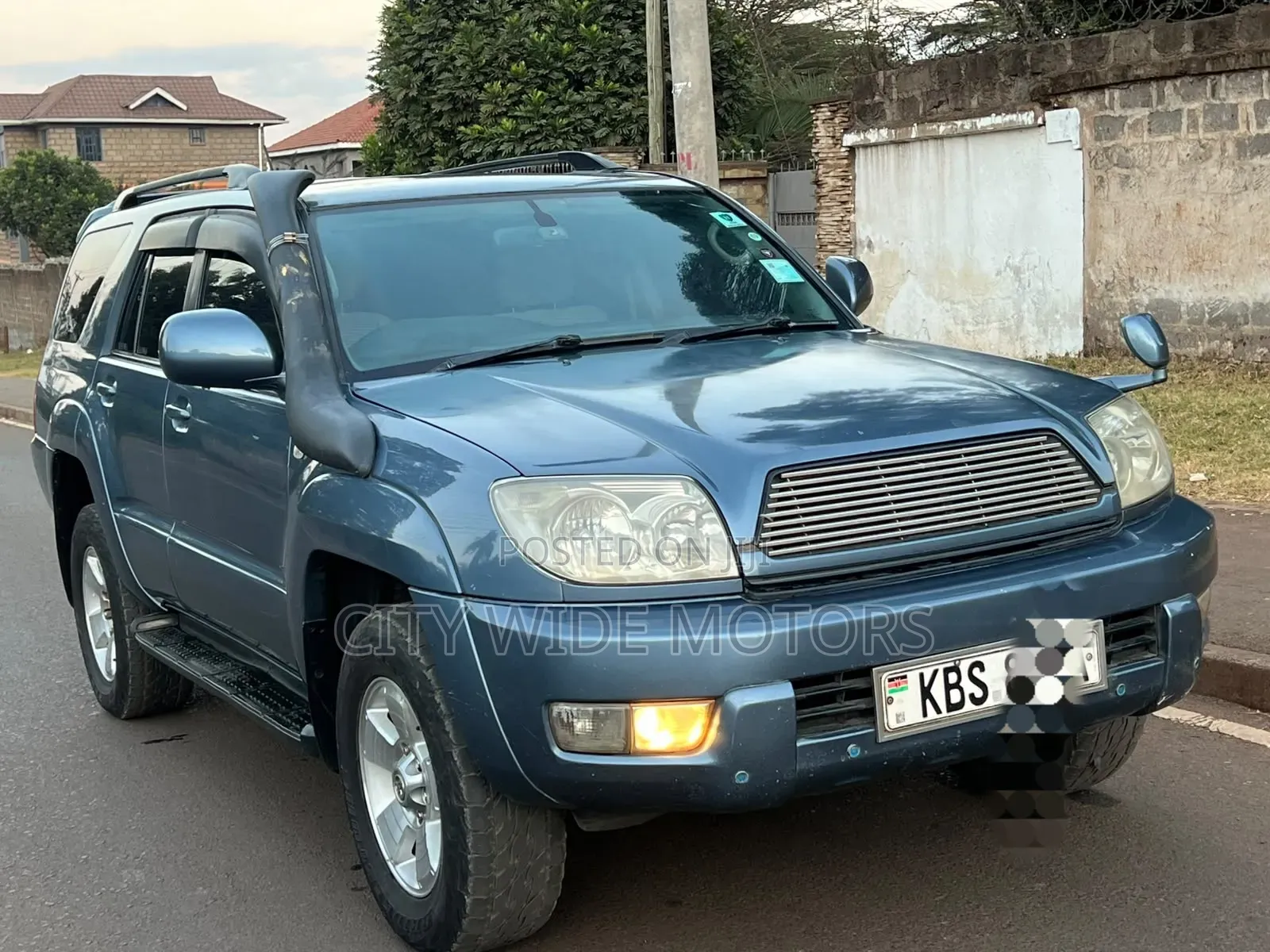 Toyota Hilux Surf 2003 Gray