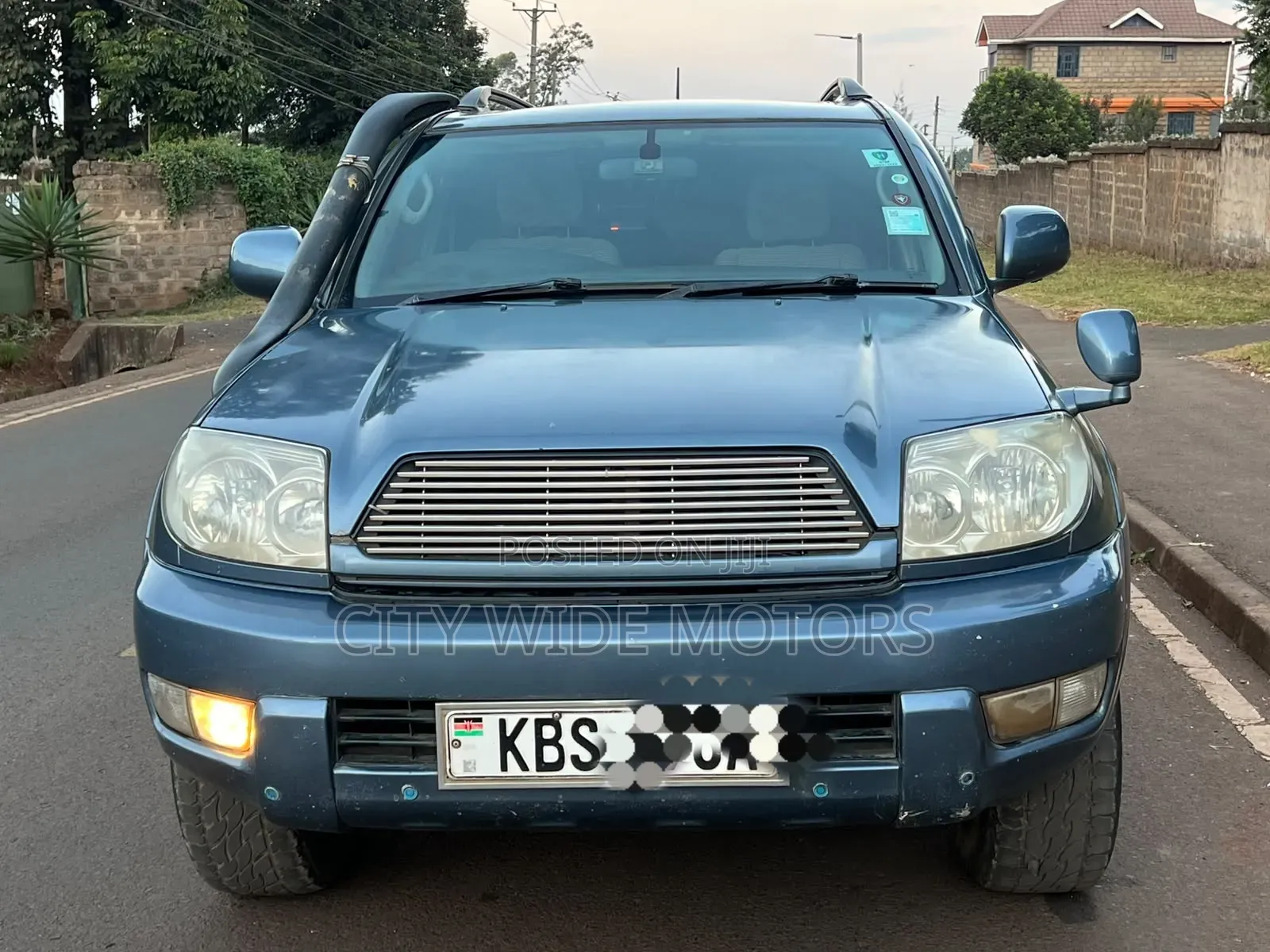 Toyota Hilux Surf 2003 Gray