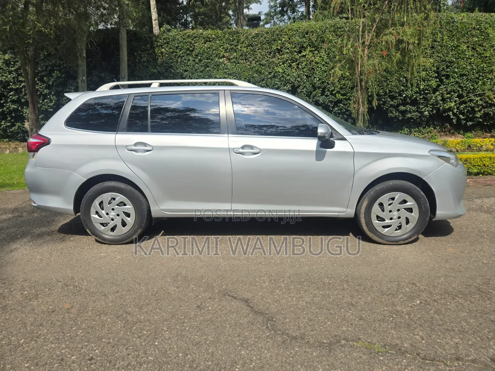 Toyota Corolla Fielder 2016 Silver