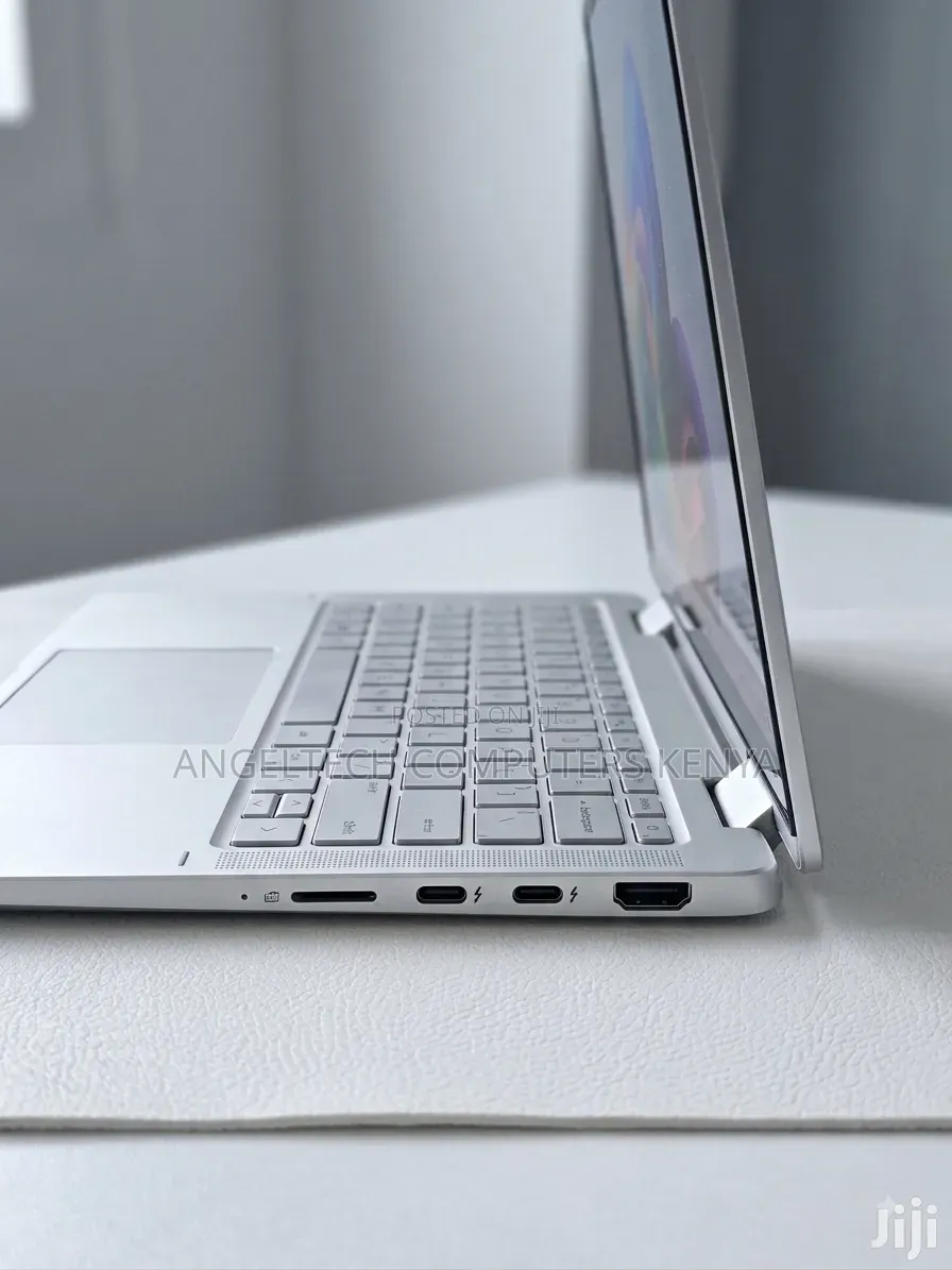 New Laptop HP 16GB Intel Core Ultra 7 SSD 1T