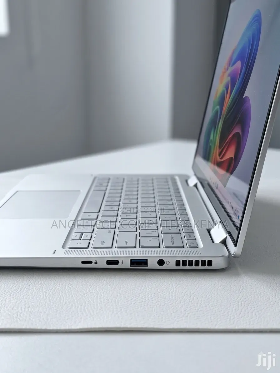 New Laptop HP 16GB Intel Core Ultra 7 SSD 1T