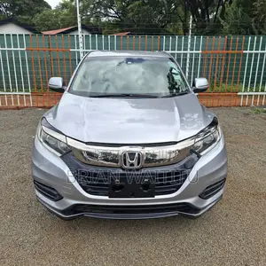 Honda Vezel 2018 Silver