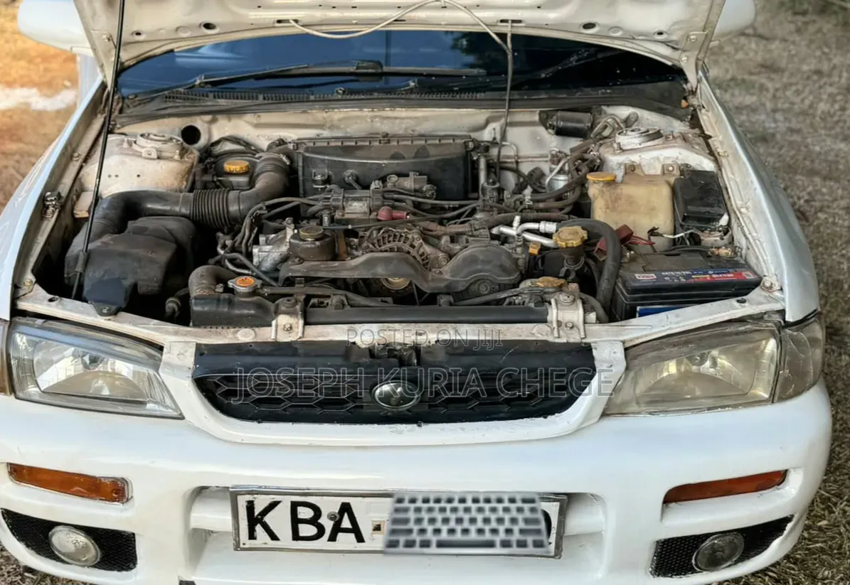 Subaru Impreza 2000 White