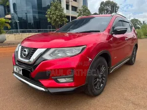 Nissan X-Trail 2016 Red