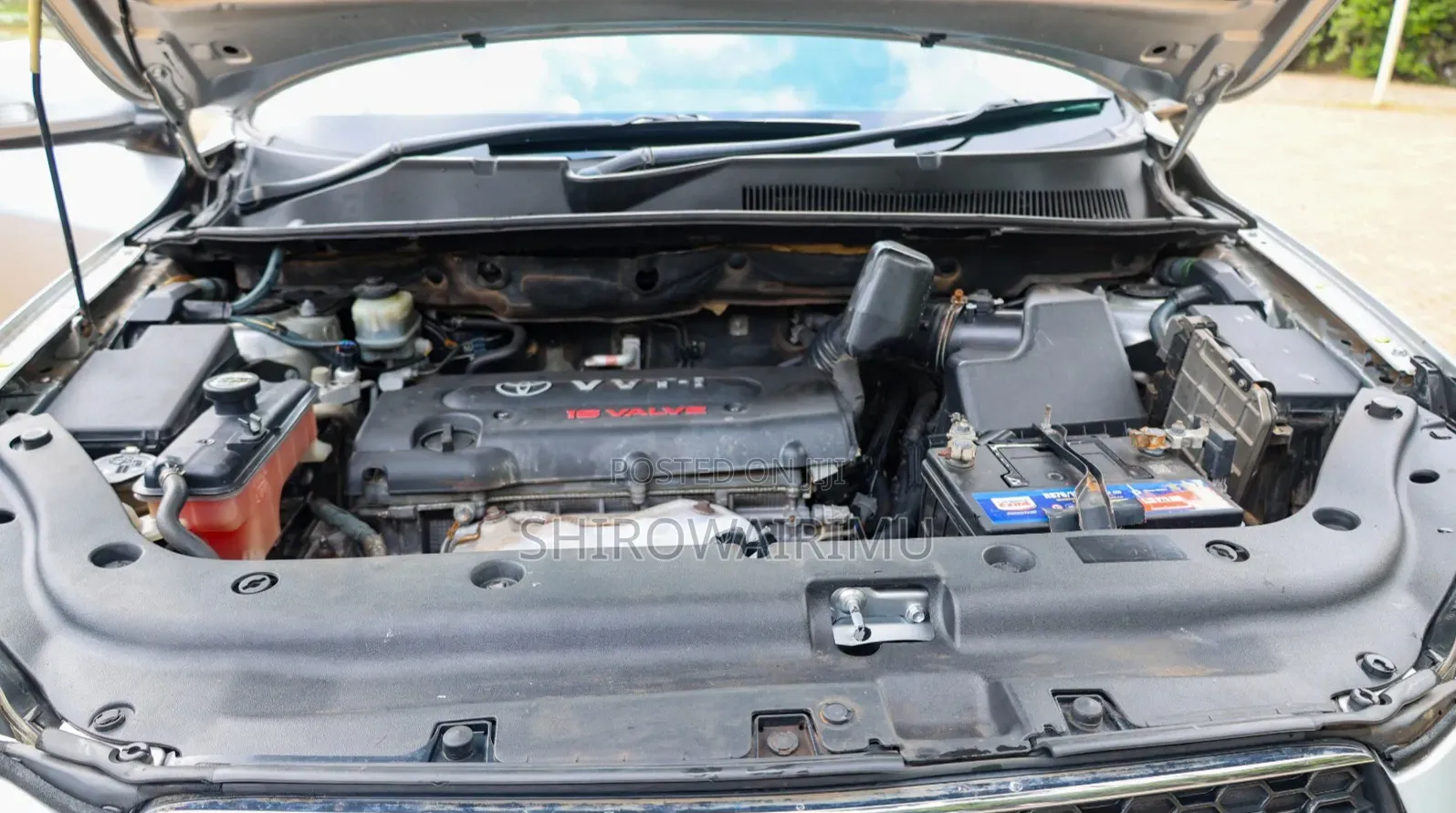 Toyota RAV4 2010 Silver