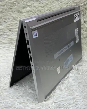 Laptop HP EliteBook 645 G9 16GB AMD Ryzen 5 SSD 256GB
