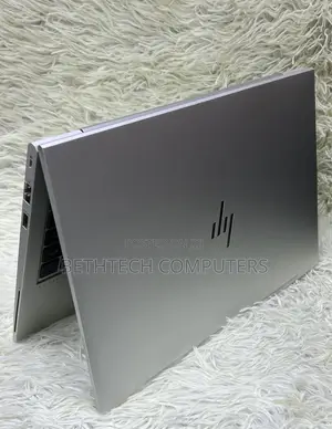 Laptop HP EliteBook 645 G9 16GB AMD Ryzen 5 SSD 256GB