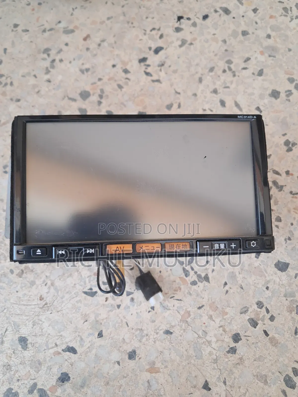 Car Radio With 7 Inch Screen With Console for Nv200