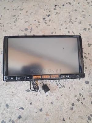 Car Radio With 7 Inch Screen With Console for Nv200