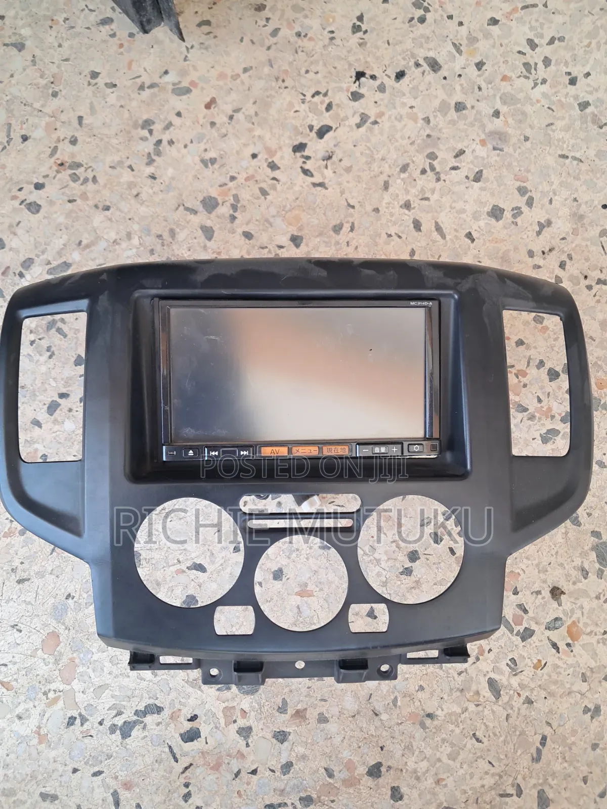 Car Radio With 7 Inch Screen With Console for Nv200