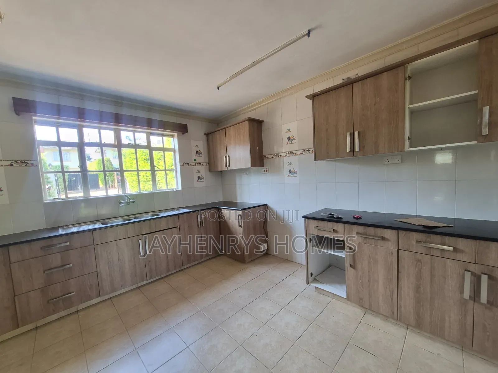 4bdrm House in Runda Paradise for sale