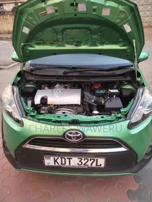 Toyota Sienta 2018 Green