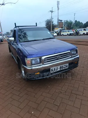 Toyota Hilux 2.5 Cab 2005 Blue
