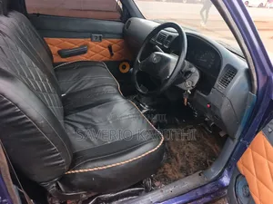 Toyota Hilux 2.5 Cab 2005 Blue