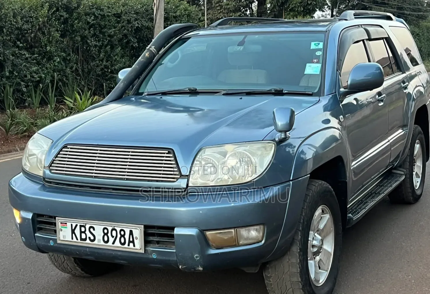 Toyota Hilux Surf 2005 Blue
