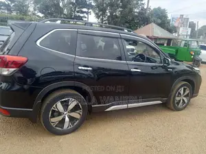 Subaru Forester 2018 Black