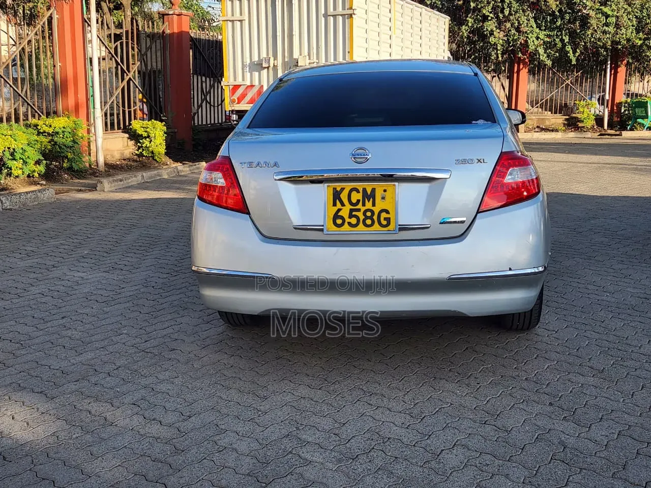 Nissan Teana 2011 Silver