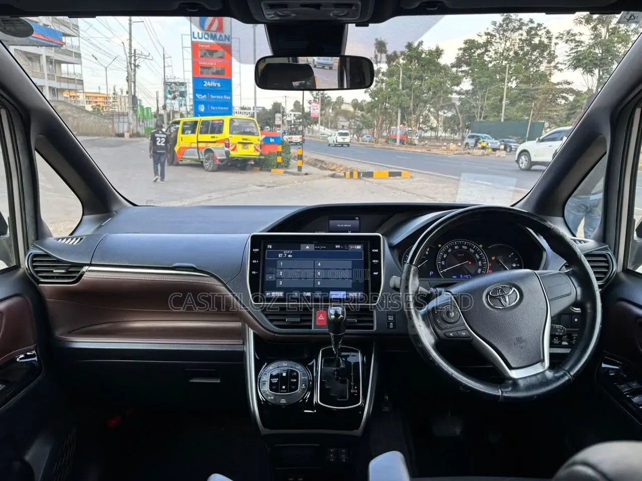Toyota Esquire 2019 Gray