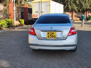 Nissan Teana 2011 Silver