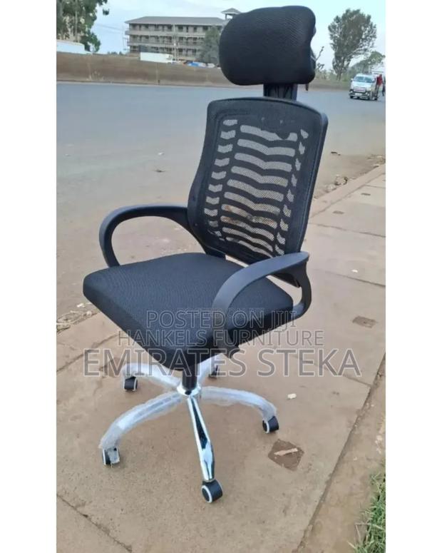Secretarial Mesh Office Chair With Headrest. .Ergonomic Design - thumbnail 2