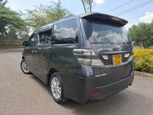 Toyota Vellfire 2010 Gray