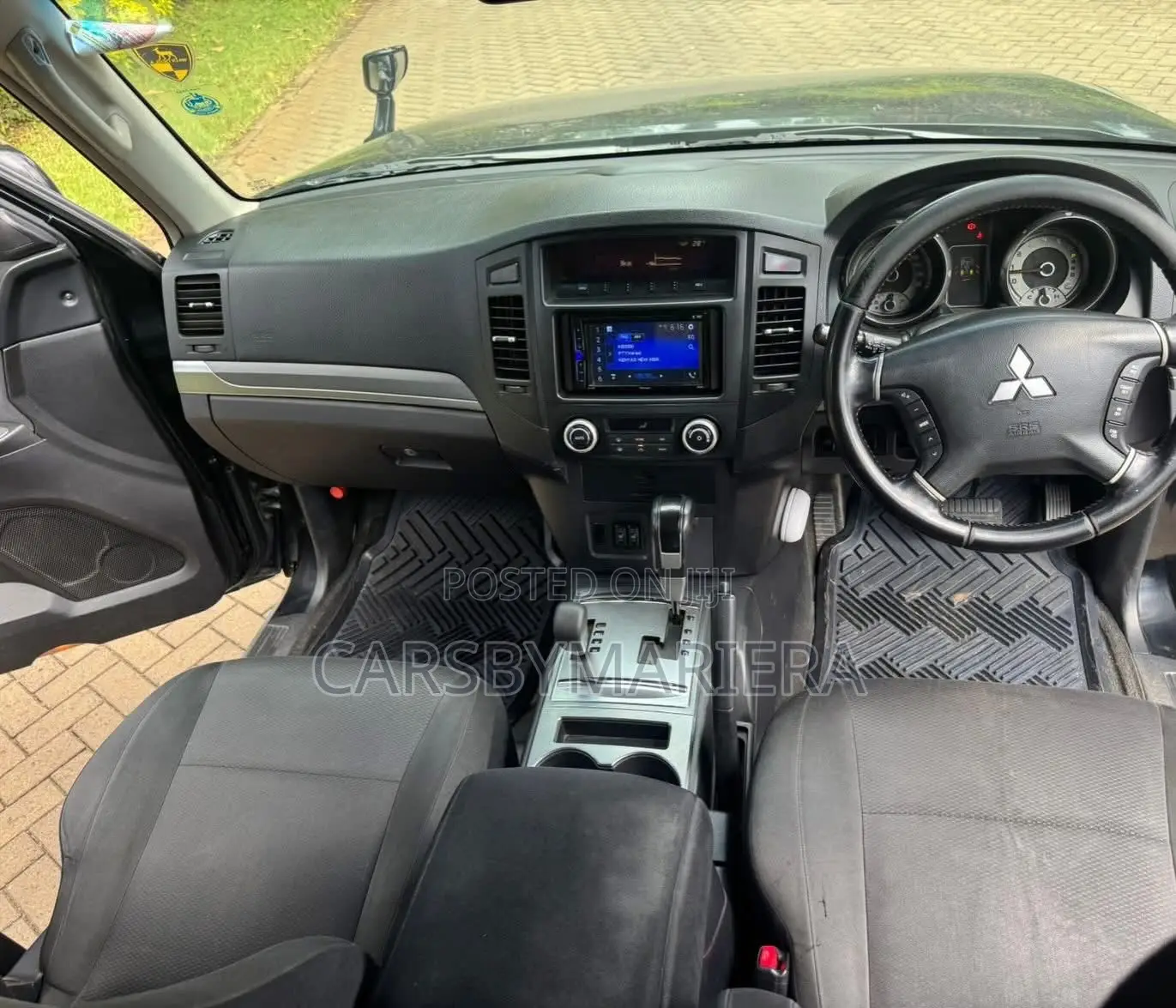 Mitsubishi Pajero 3.2 DI-D Avance Automatic 2008 Black