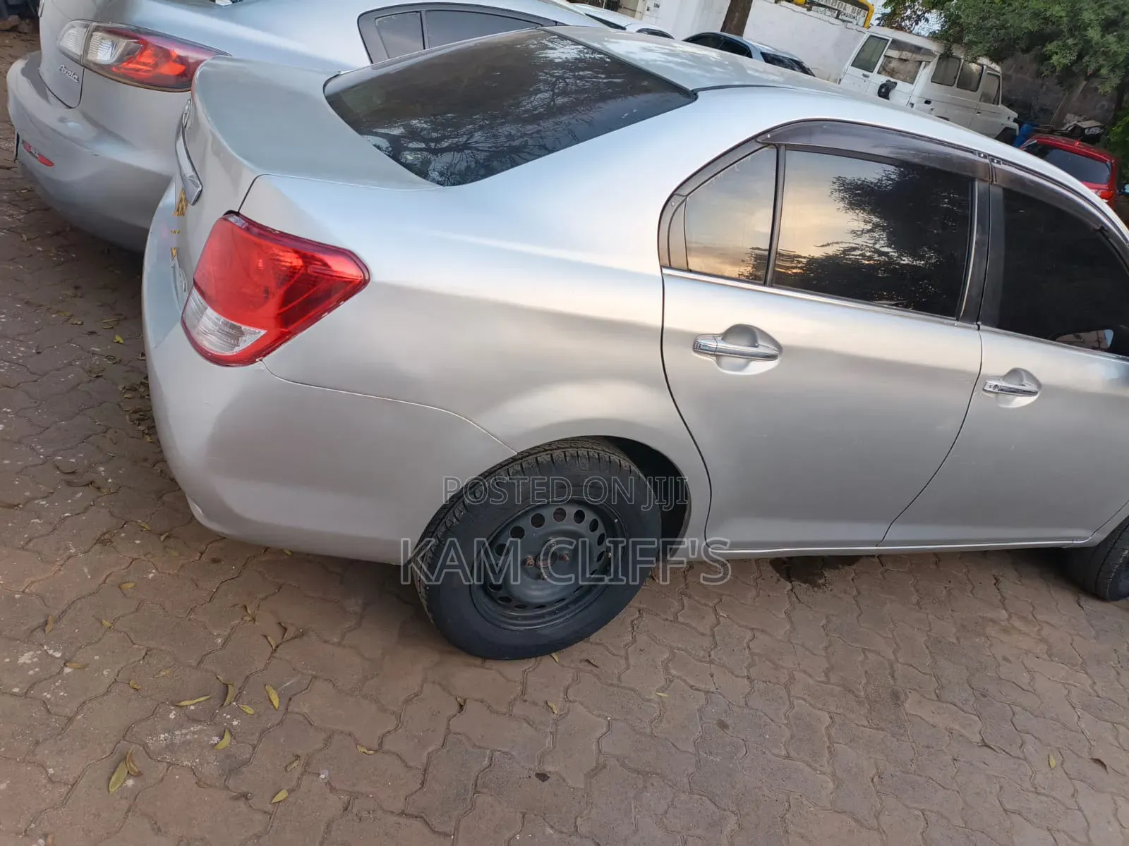 Toyota Axio 2012 Silver