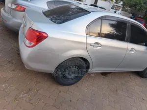 Toyota Axio 2012 Silver