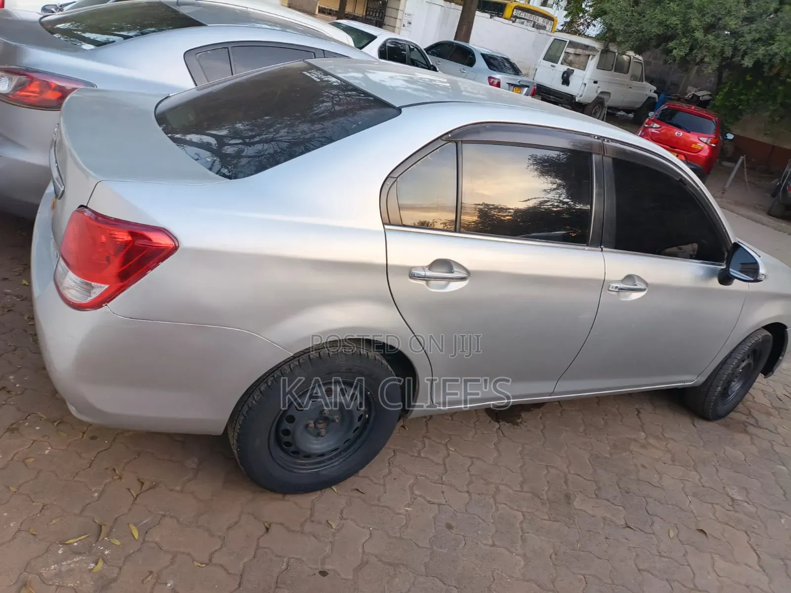 Toyota Axio 2012 Silver