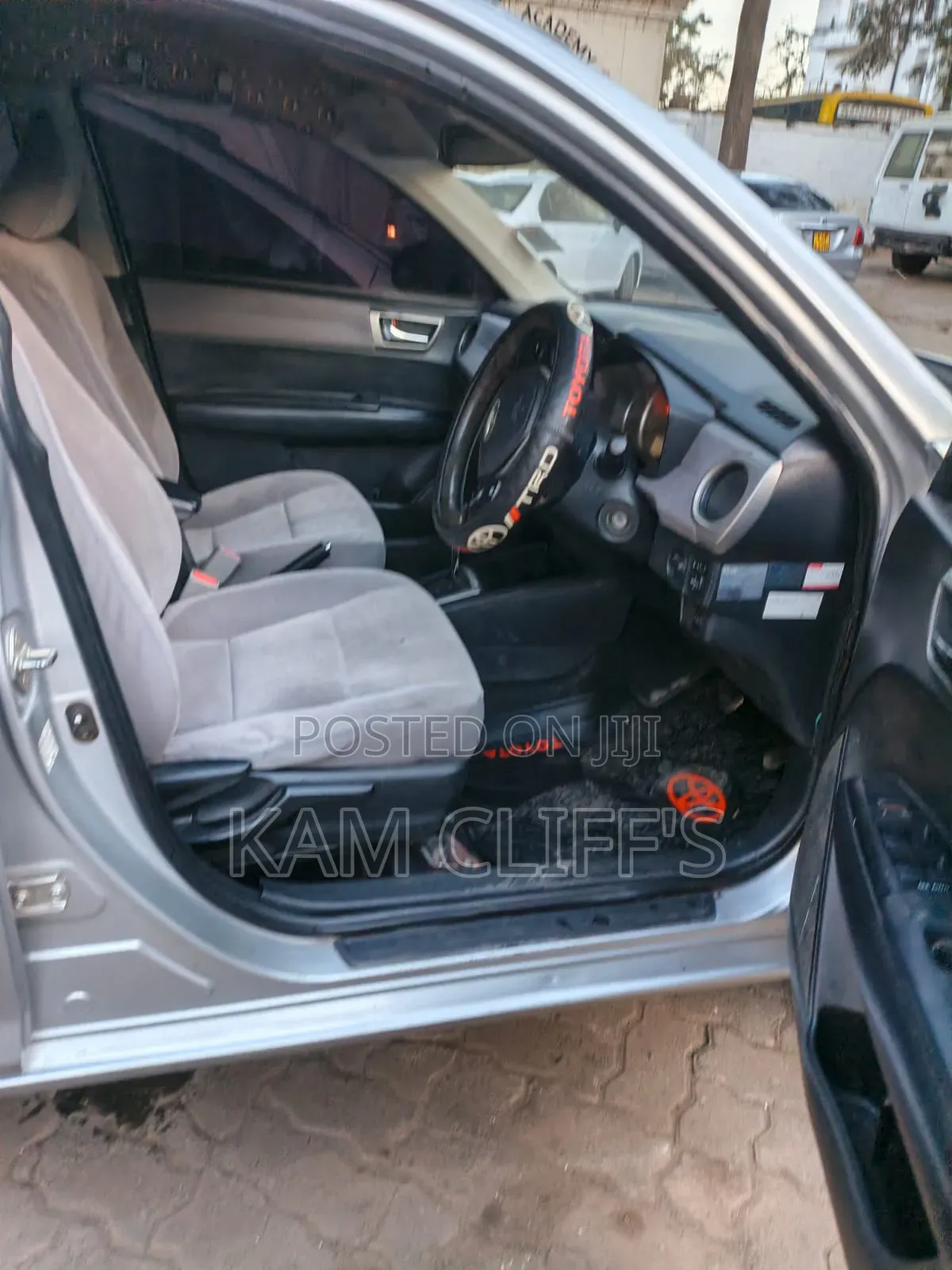 Toyota Axio 2012 Silver