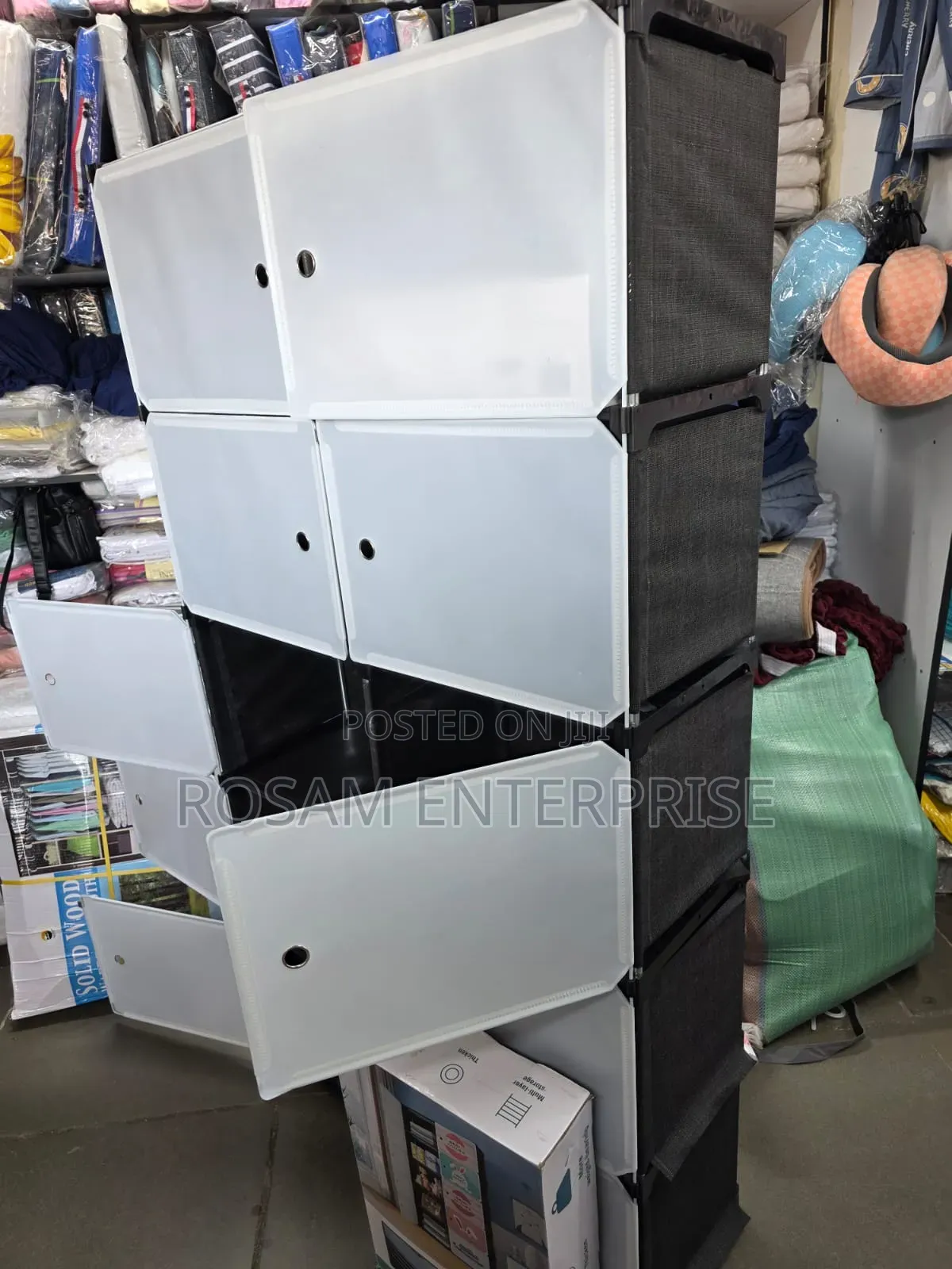 Modular Plastic Storage Cabinet / Cube Organizer