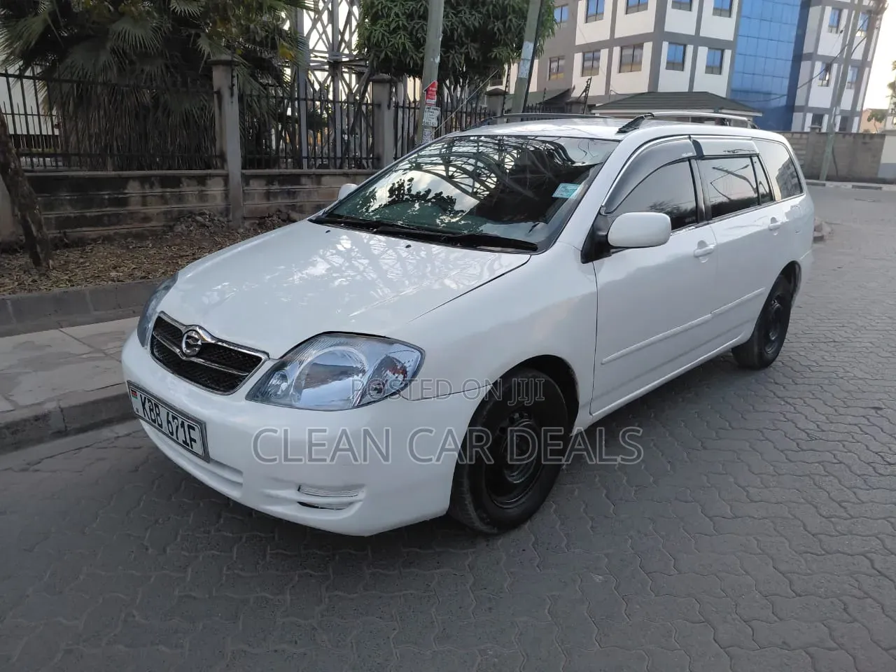 Toyota Corolla Fielder 2004 White