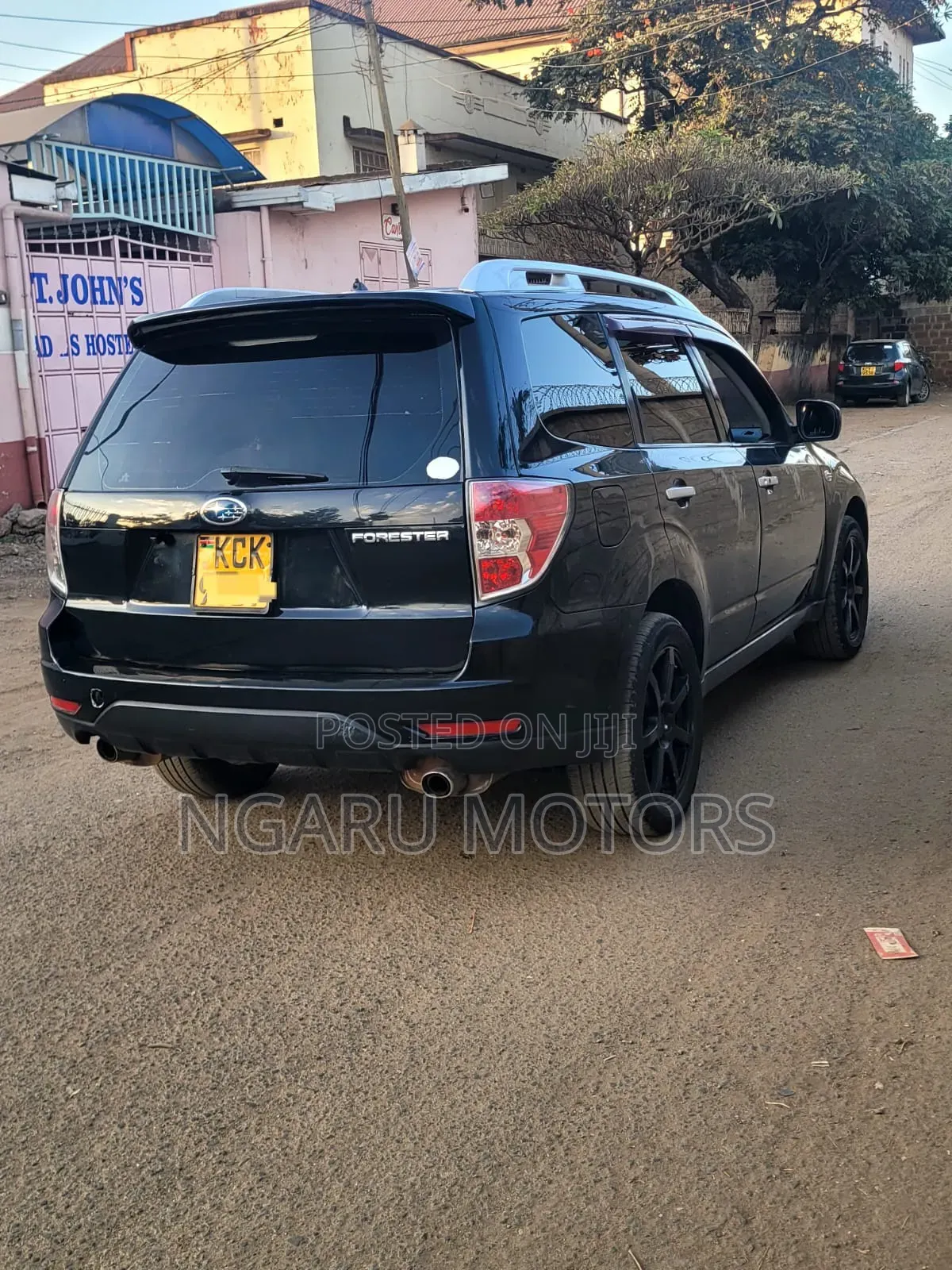 Subaru Forester 2010 Black