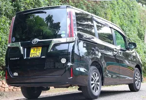 Toyota Noah 2018 Black