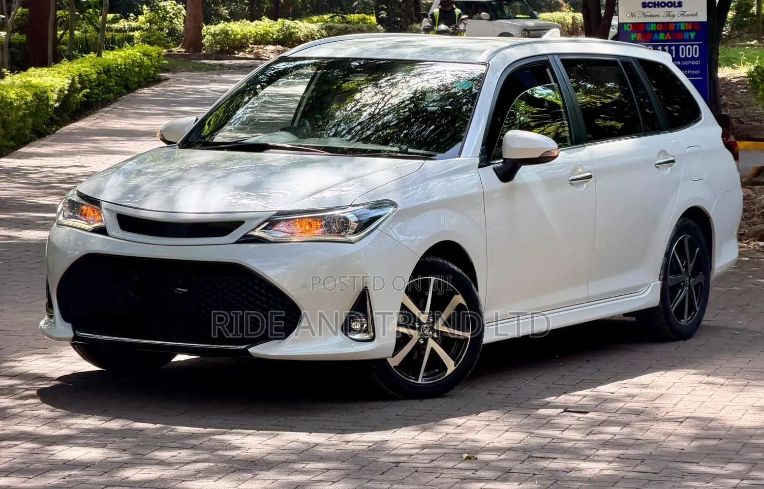 Toyota Corolla Fielder 2019 White